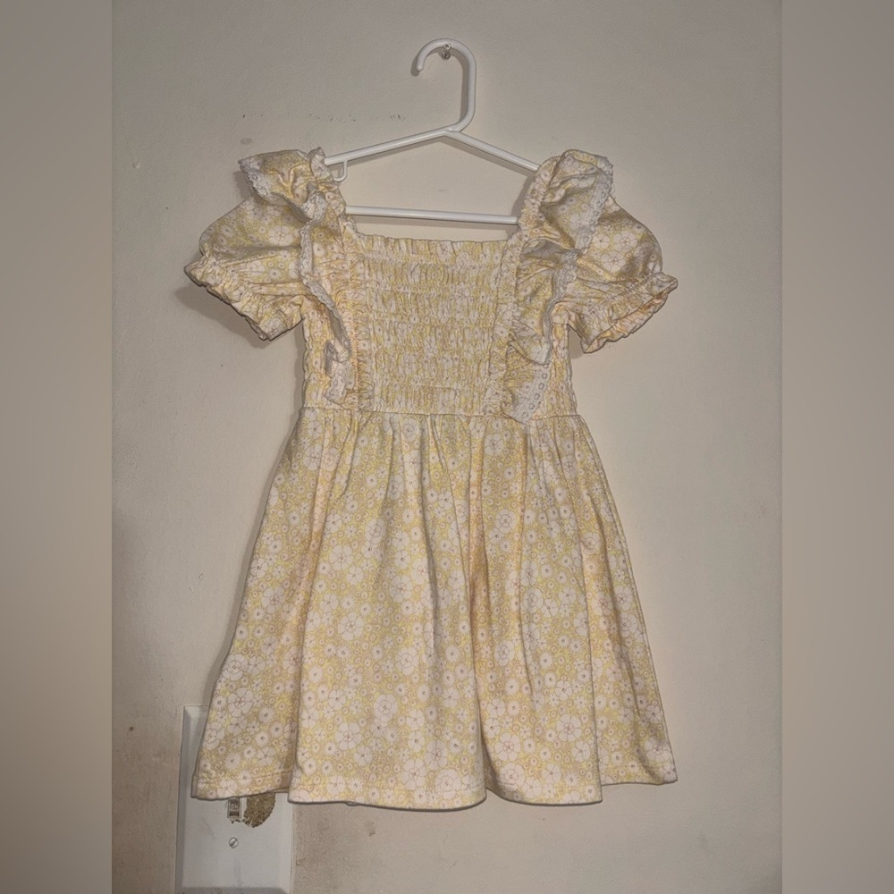 Amazon Essentials yellow floral dress for girls Size 2T